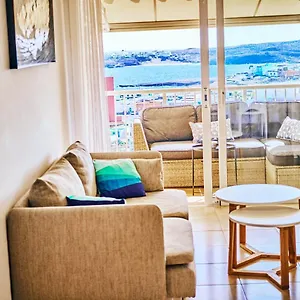 https://2bdr-comfy-apartment-with-ocean-view.tenerifehoteles.net